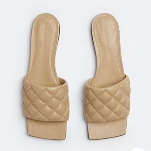 Bottega Veneta spades flat sandal